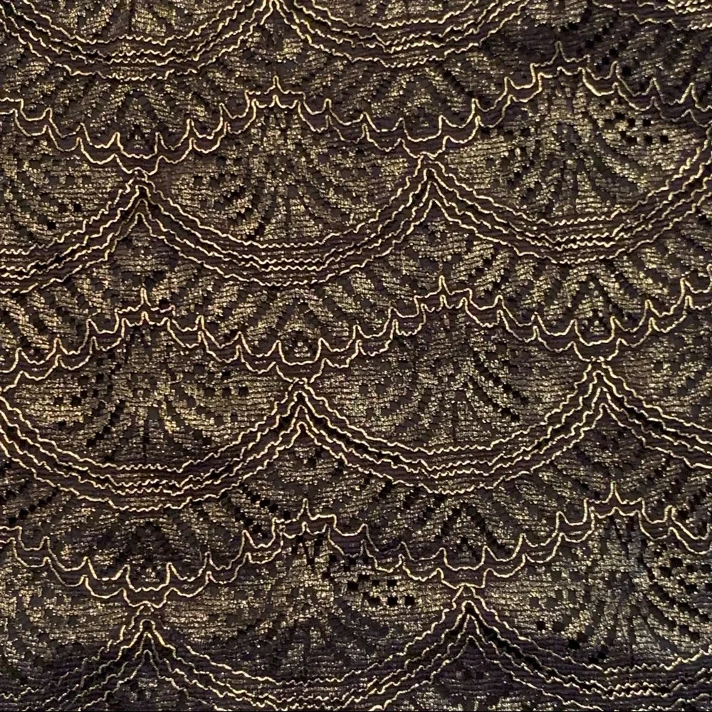 Miami Lace Overlay Metallic Dress - Picture 5 of 13